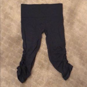 LuluLemon Cropped Navy Blue Yoga Pants